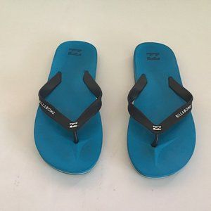 🐉2/$20 Billabong men's flip flops size 8-9